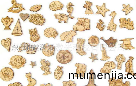 木製(zhi)品(pin)激(ji)光(guang)鵰刻(ke)