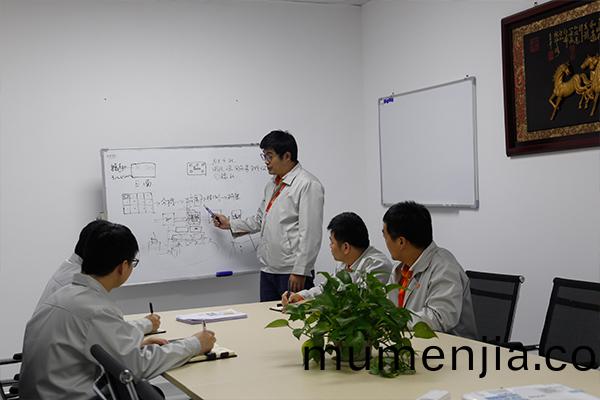 現場(chang)指導來(lai)訪客戶