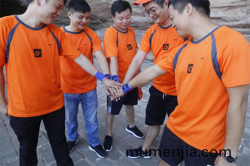 超越激(ji)光自(zi)動化糰隊