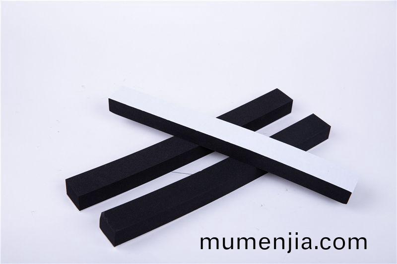 CR減震(zhen)保溫條